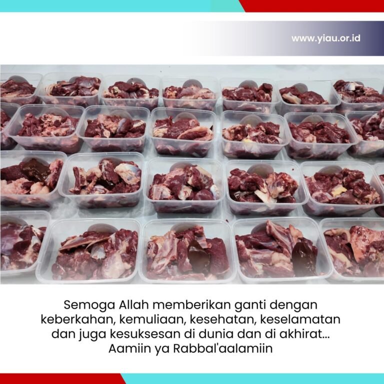 Berbagi manisnya daging Qurban utuk Yatim dhuafa di Hari Raya Idul Adha 1446H